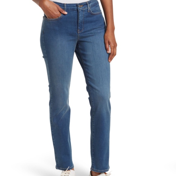NYDJ Sheri Slim Leg Jeans Camille Wash Size 18 (US 14W) NWT - Picture 1 of 10